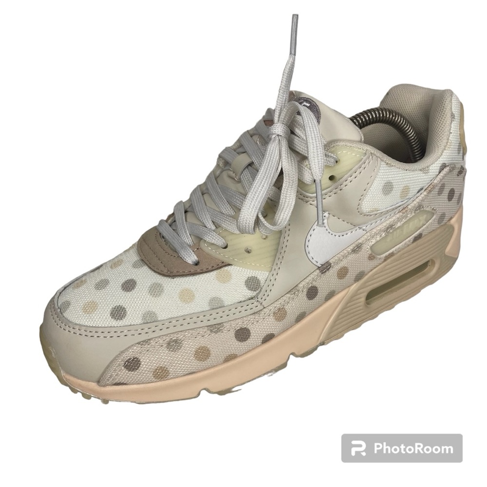 Nike Air Max 90 Shimmer Polka Dot 8 Tennis Shoe CZ 1929-200 Venn Diagram